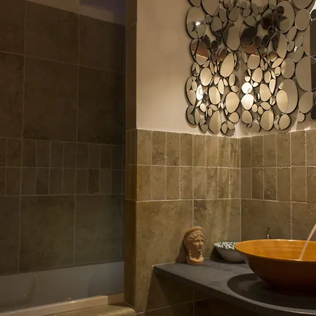 Casa Latina 3* Neapol