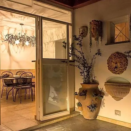 Casa Latina 3* Nápoles