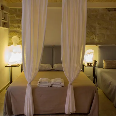 לינה וארוחת בוקר Casa Latina נאפולי